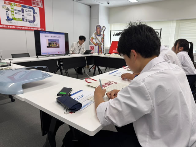 中学生の校外学習におけるSDGs企業訪問を受入れ